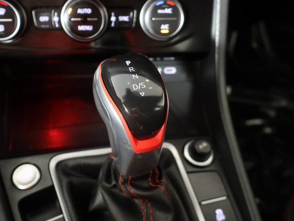 Used 2024 Volkswagen Jetta GLI Autobahn FWD image 50