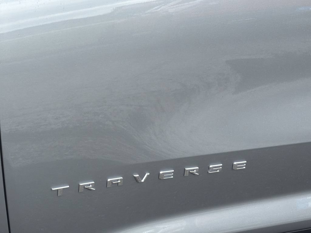 New 2026 Chevrolet Traverse LT w/ Sun and Wheel Package FWD image 9