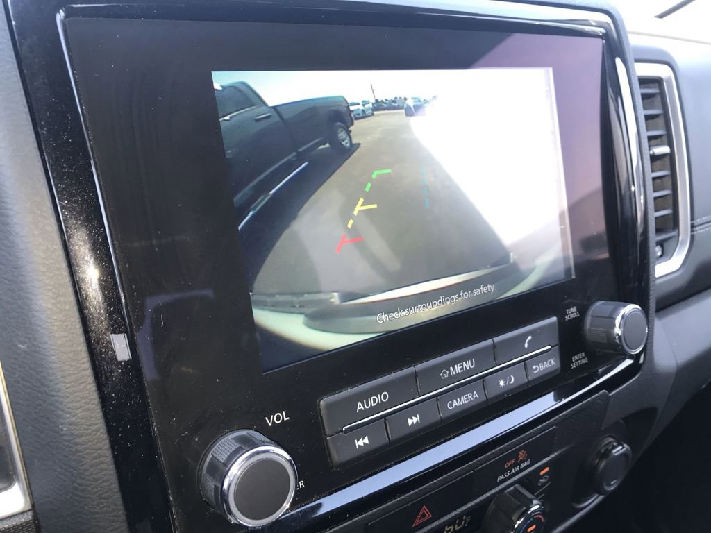 Used 2022 Nissan Frontier SV w/ Technology Package image 17