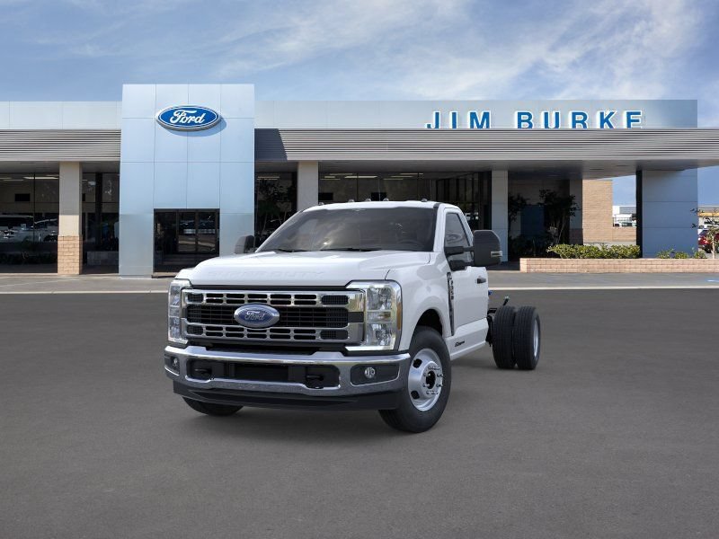 New 2026 Ford F350 XL w/ XL Chrome Package RWD image 2