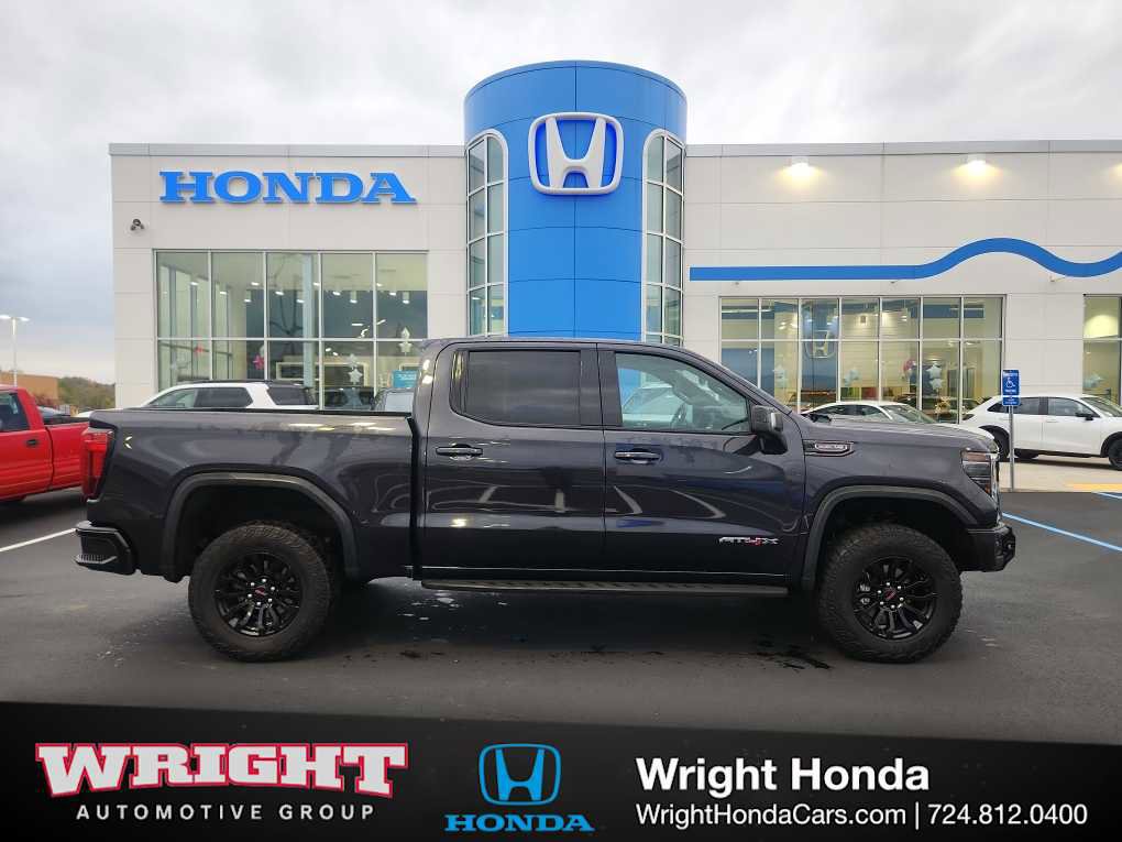 Used 2023 GMC Sierra 1500 AT4X image 1