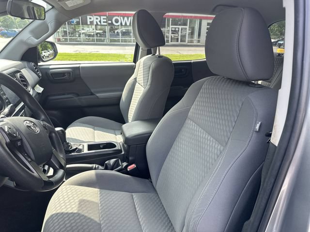 Used 2023 Toyota Tacoma SR AWD/4WD image 15