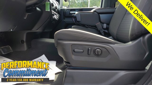 Used 2022 Chevrolet Silverado 2500 Custom w/ Custom Value Package AWD/4WD image 13