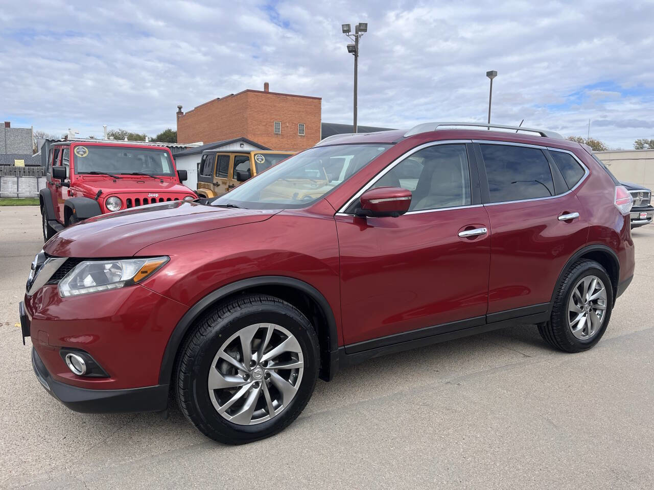Used 2014 Nissan Rogue SL image 9