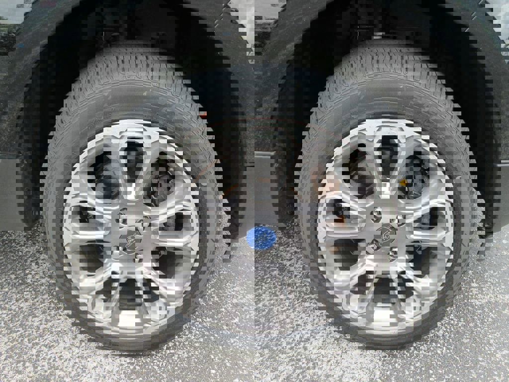 Used 2018 Ford EcoSport Titanium AWD/4WD image 9