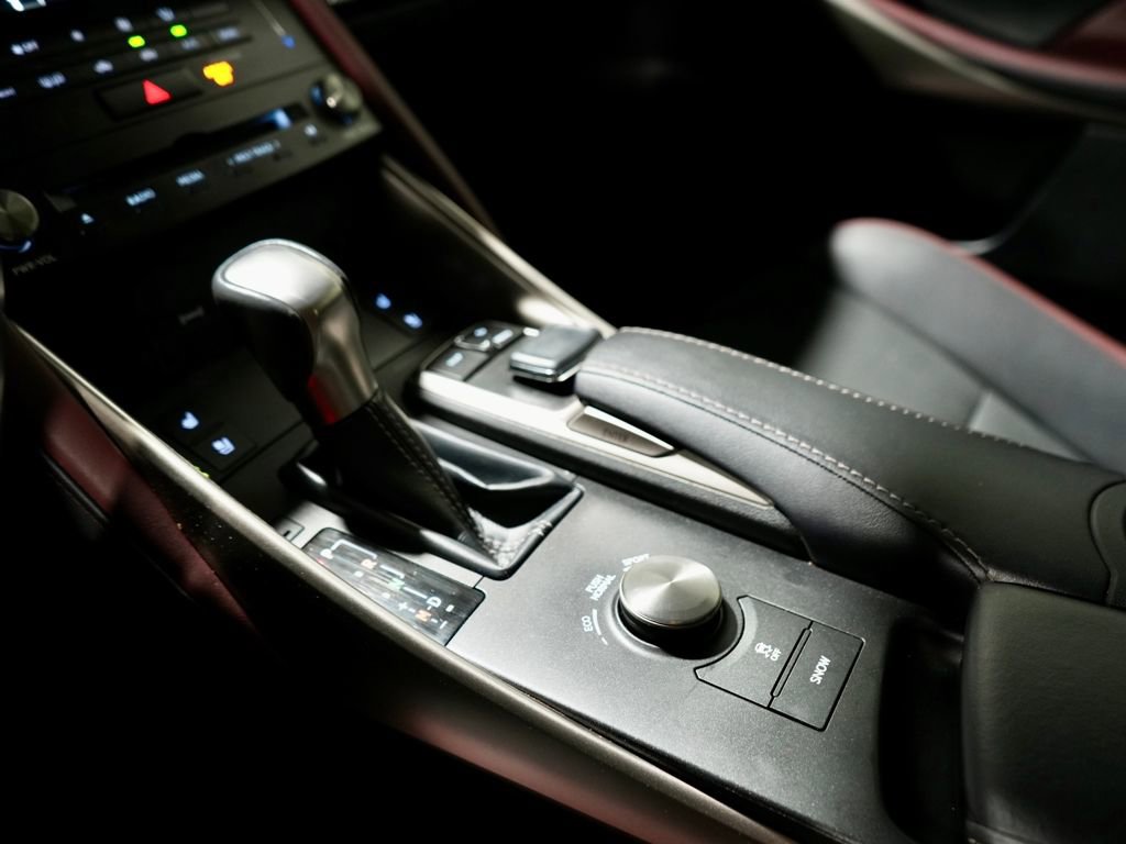 Used 2018 Lexus IS 300 300 w/ Comfort Package image 22