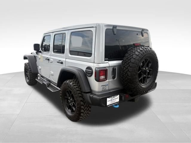 Used 2024 Jeep Wrangler Unlimited AWD/4WD image 11