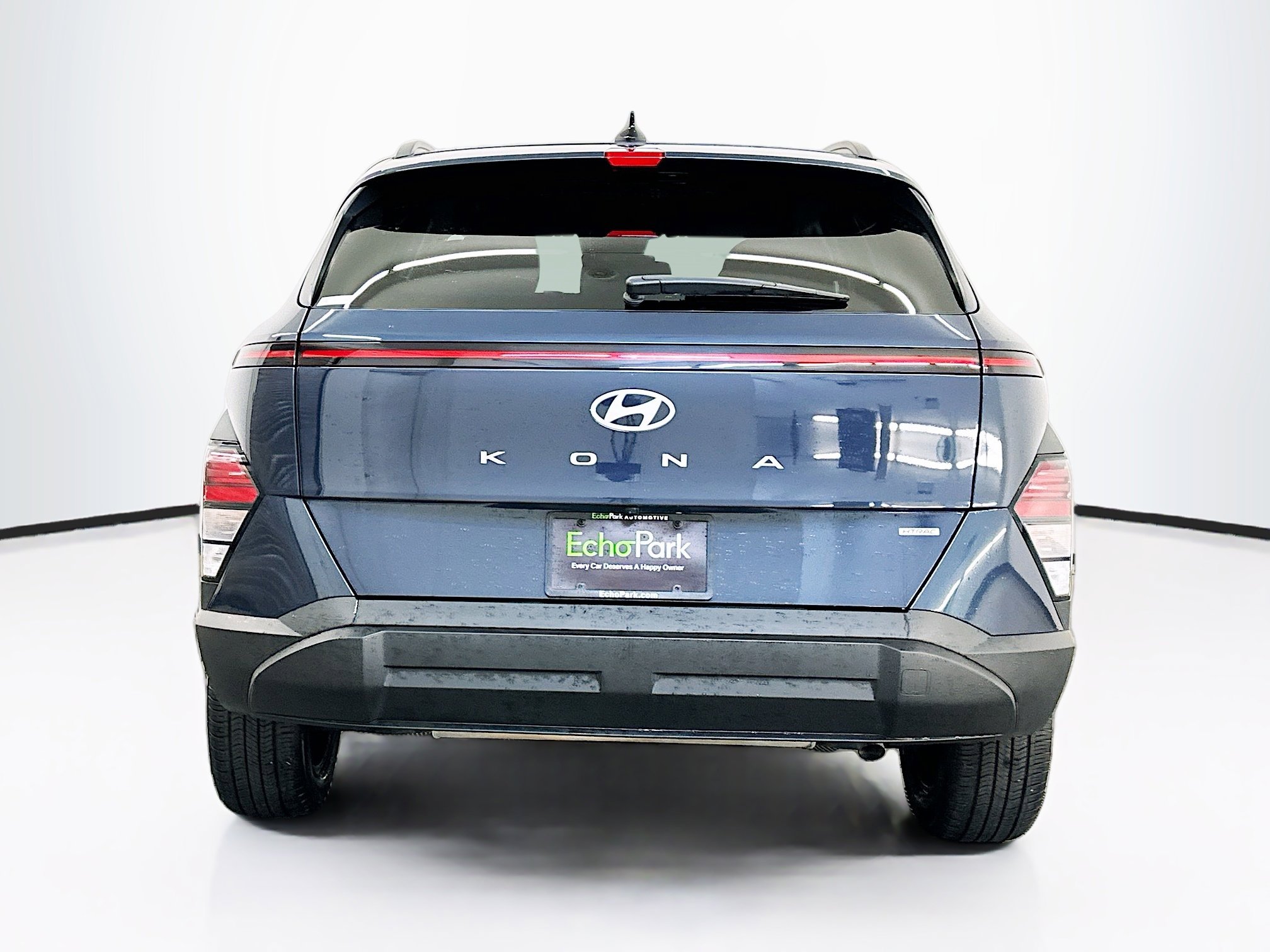 Used 2025 Hyundai Kona SEL image 7