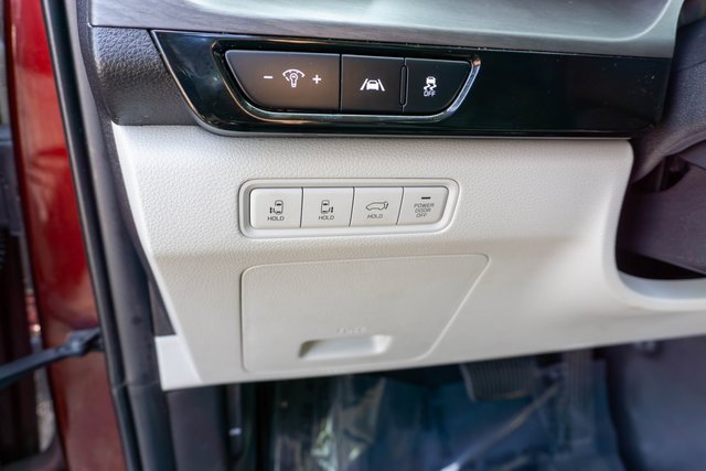 Used 2022 Kia Carnival SX image 27