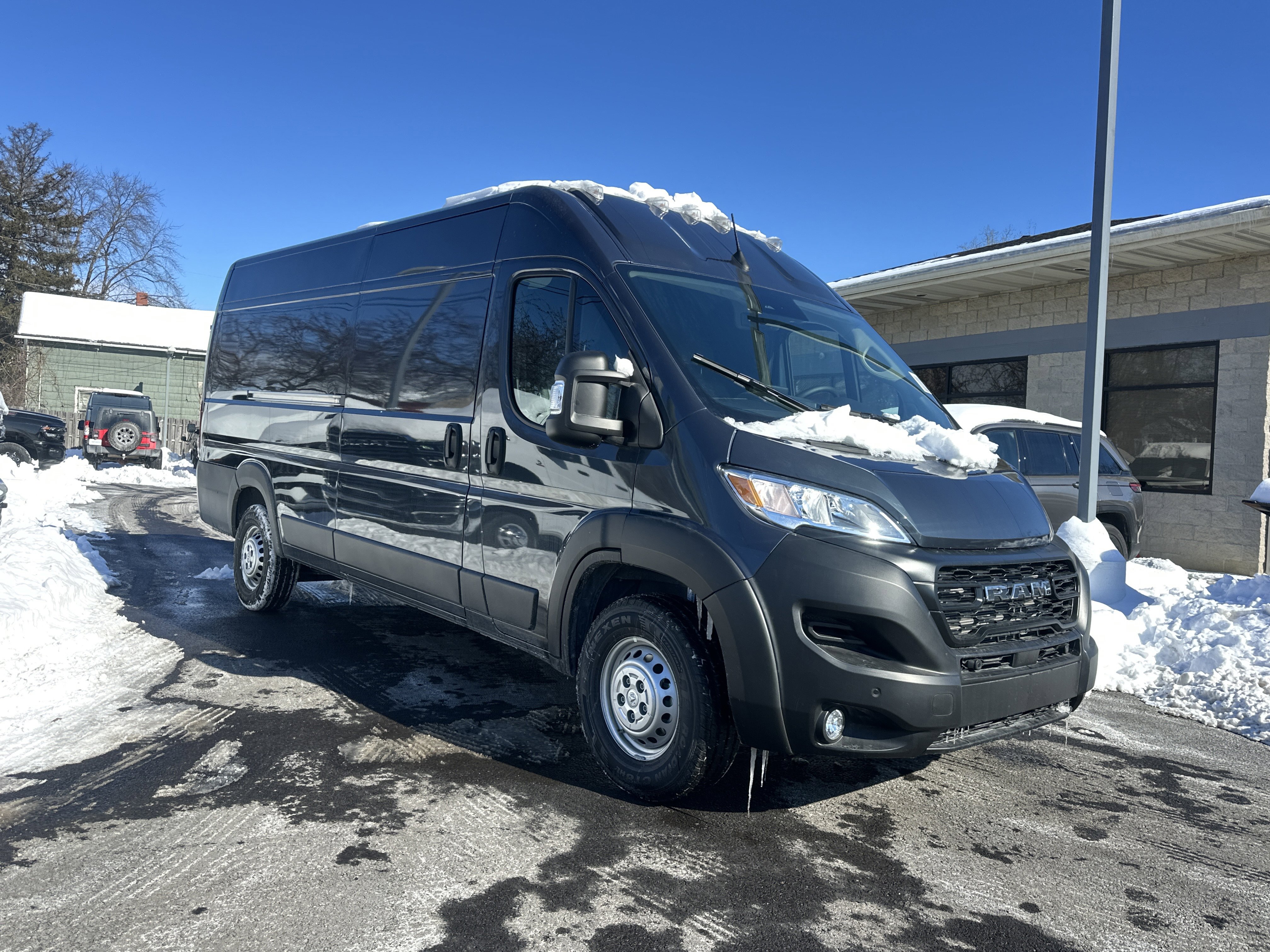 New 2026 RAM ProMaster 3500 w/ Premium Convenience Group image 23