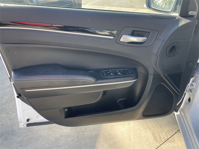 Used 2023 Chrysler 300 S image 23