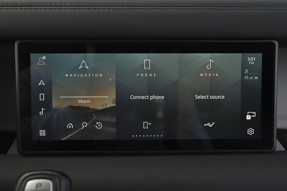 Used 2021 Land Rover Defender 110 SE image 27