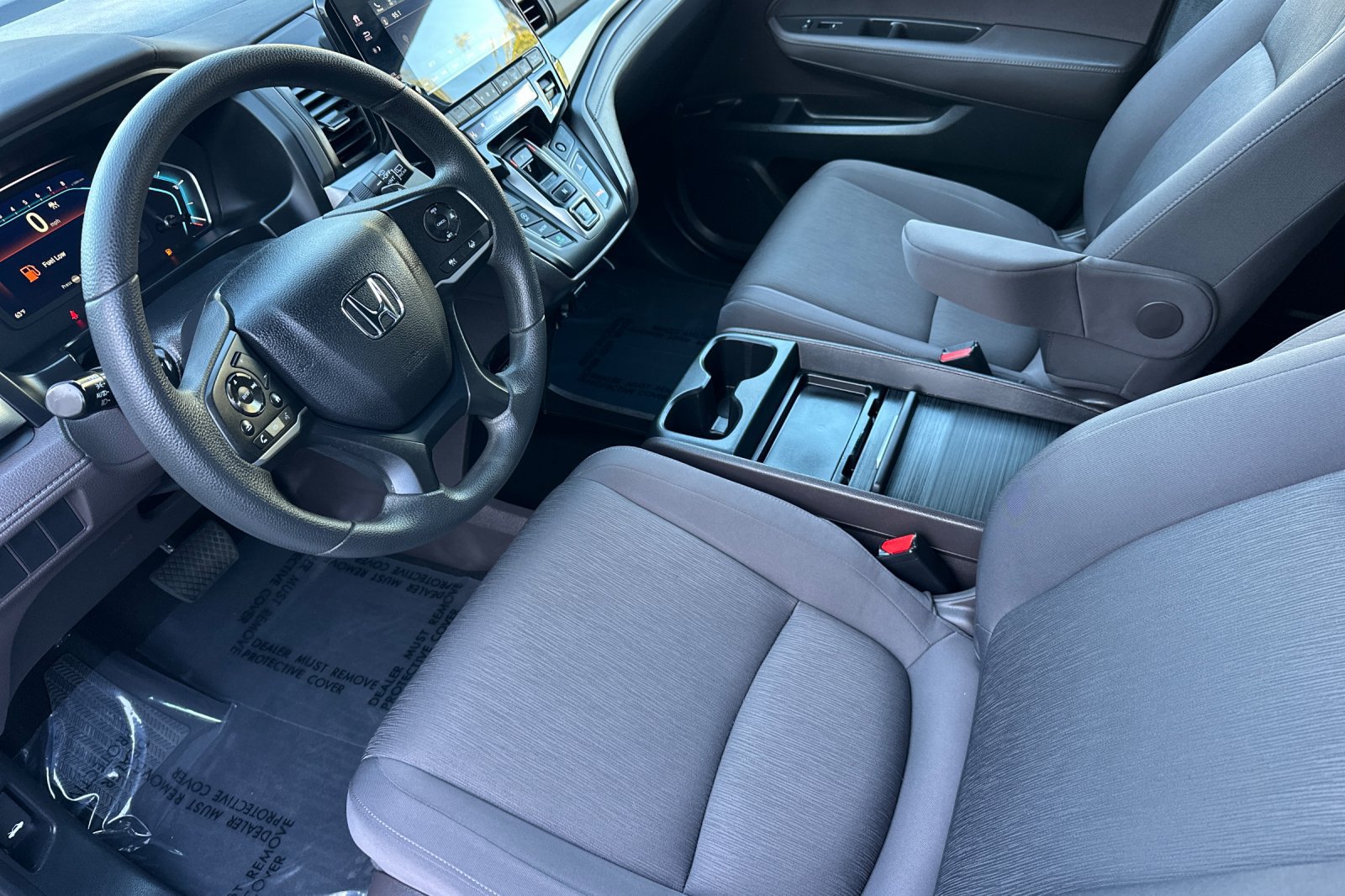 Used 2024 Honda Odyssey EX image 9