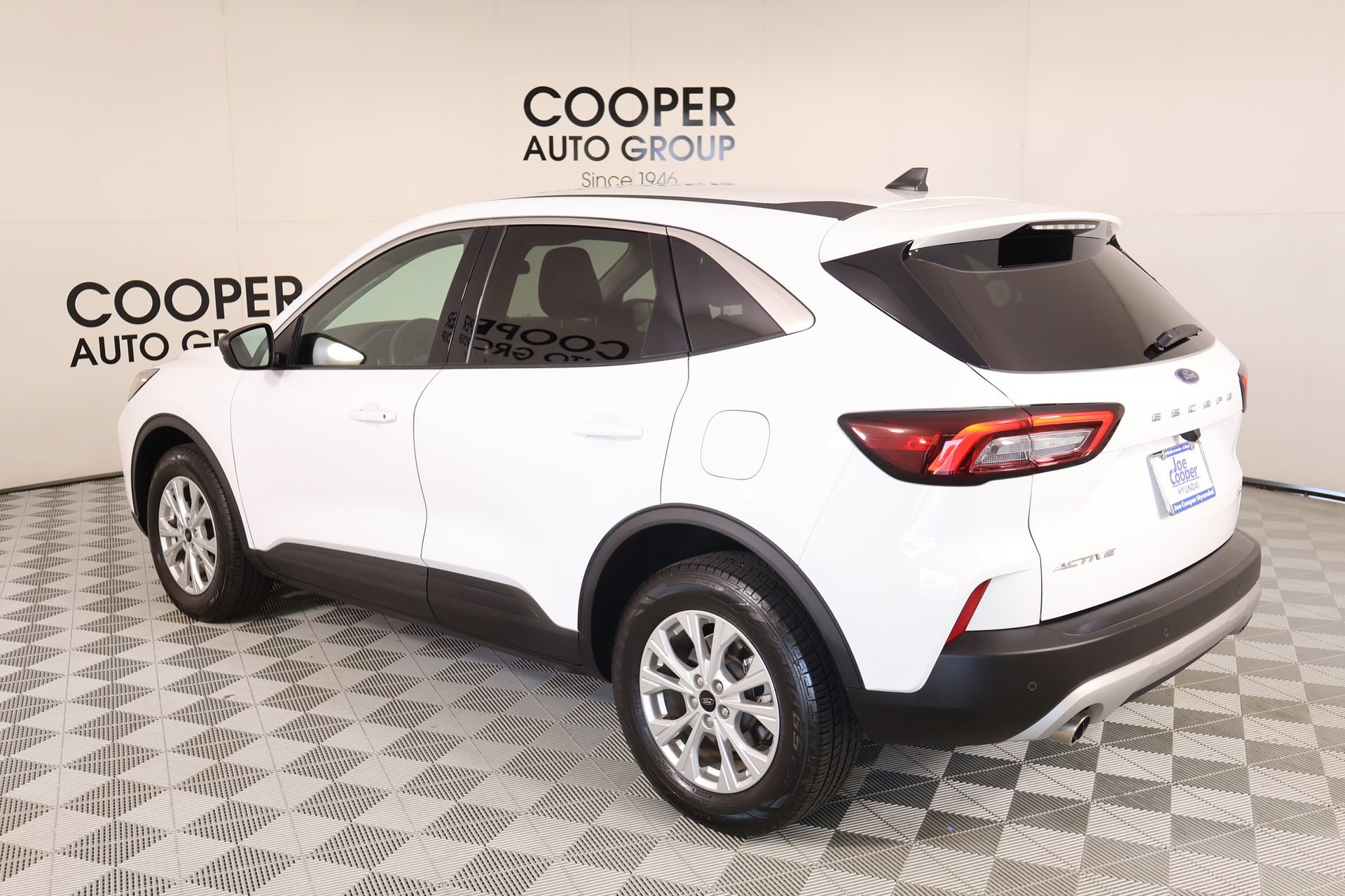 Used 2023 Ford Escape Active AWD/4WD image 22