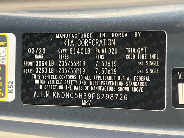 Certified 2023 Kia Carnival EX FWD image 34