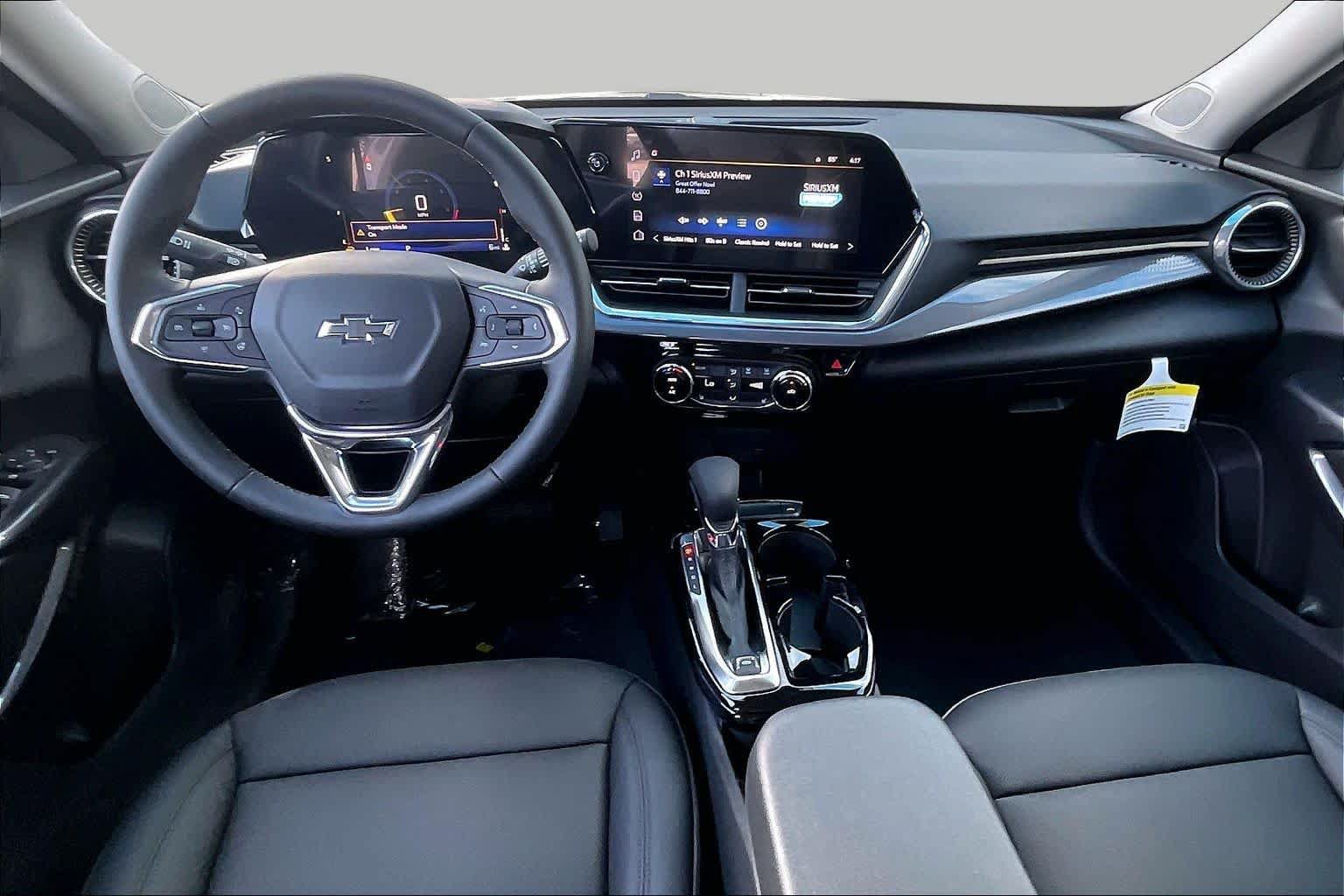 New 2026 Chevrolet Trax ACTIV w/ Driver Confidence Package FWD image 5