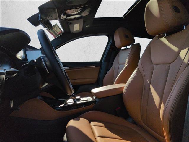 Used 2023 BMW X4 xDrive30i w/ Premium Package AWD/4WD image 17