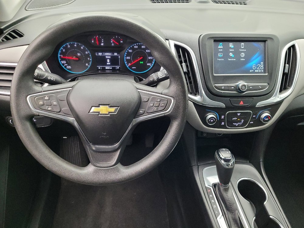 Used 2018 Chevrolet Equinox LS image 22