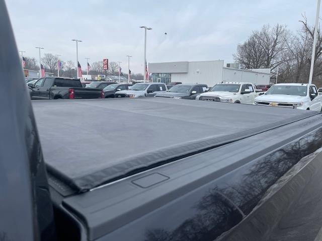 Used 2022 Chevrolet Silverado 1500 LTZ AWD/4WD image 19