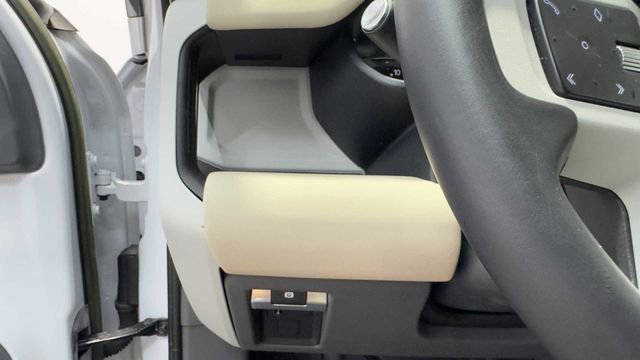 Used 2023 Land Rover Defender 130 S AWD/4WD image 39