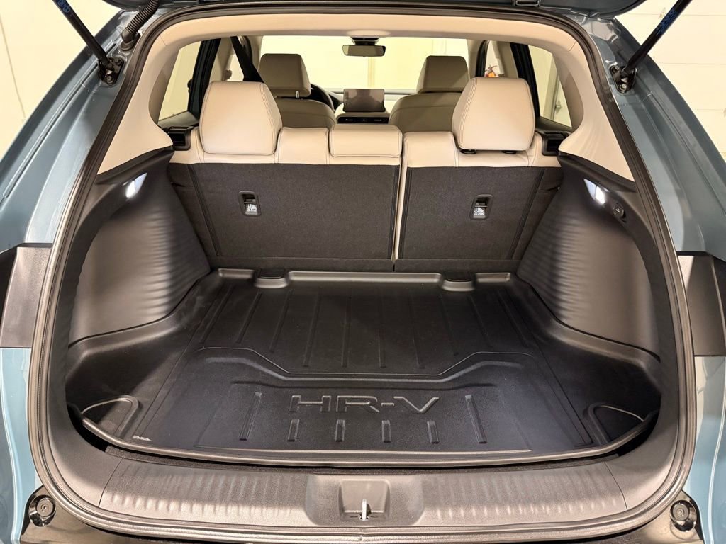 Used 2026 Honda HR-V EX-L image 10