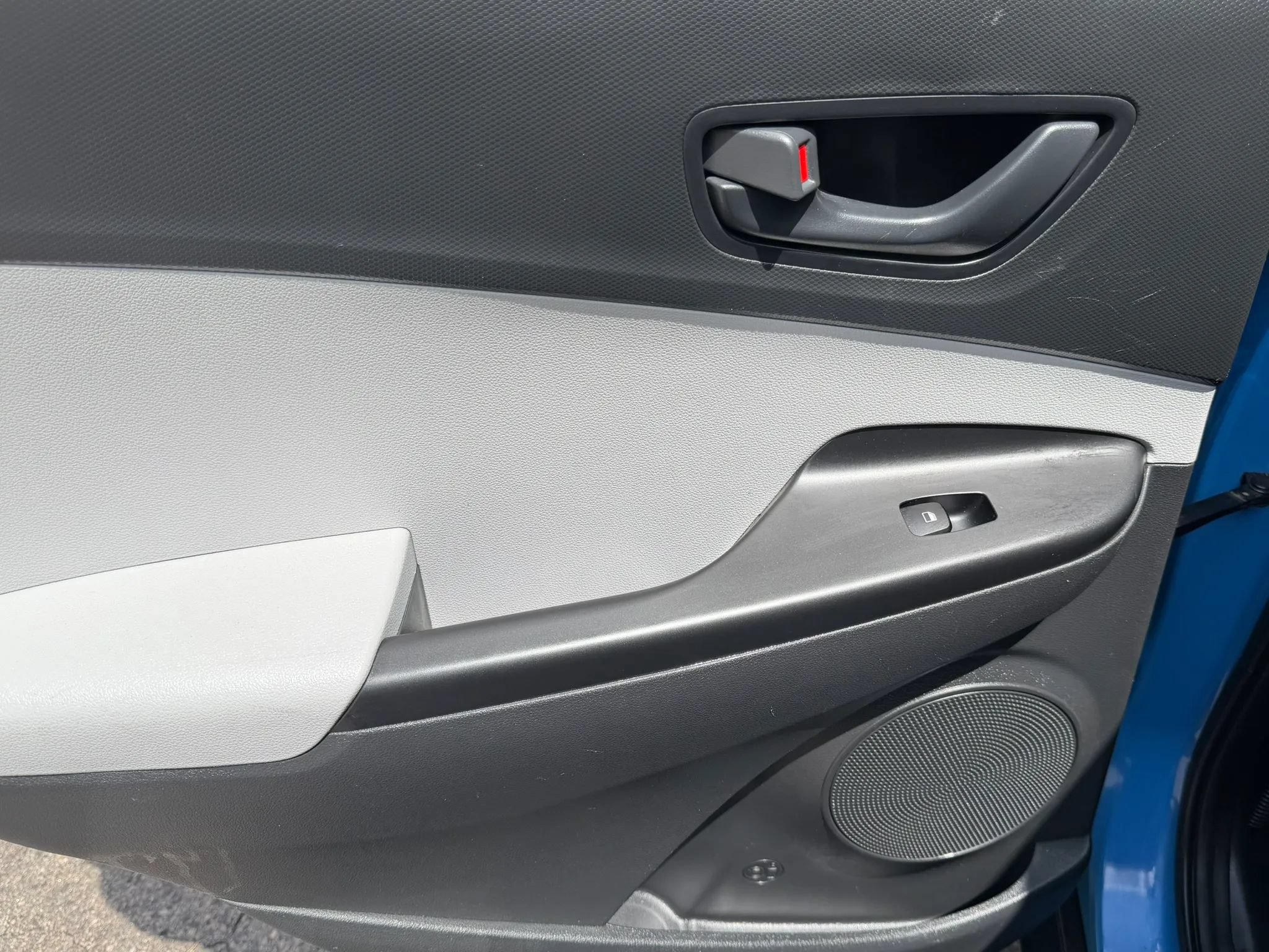 Used 2022 Hyundai Kona SEL FWD image 14