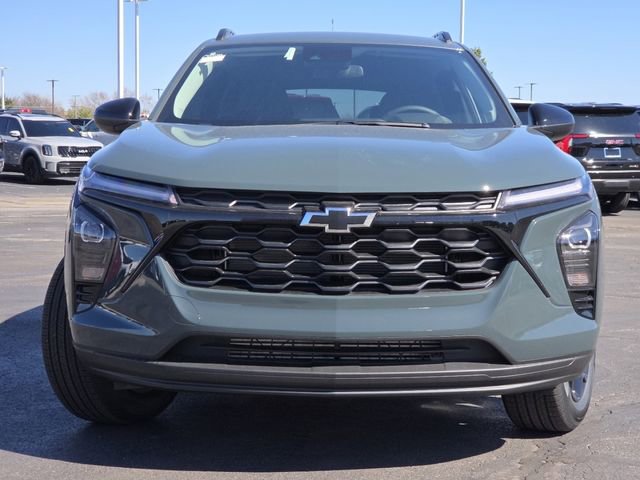 New 2026 Chevrolet Trax LT w/ Driver Confidence Package image 16