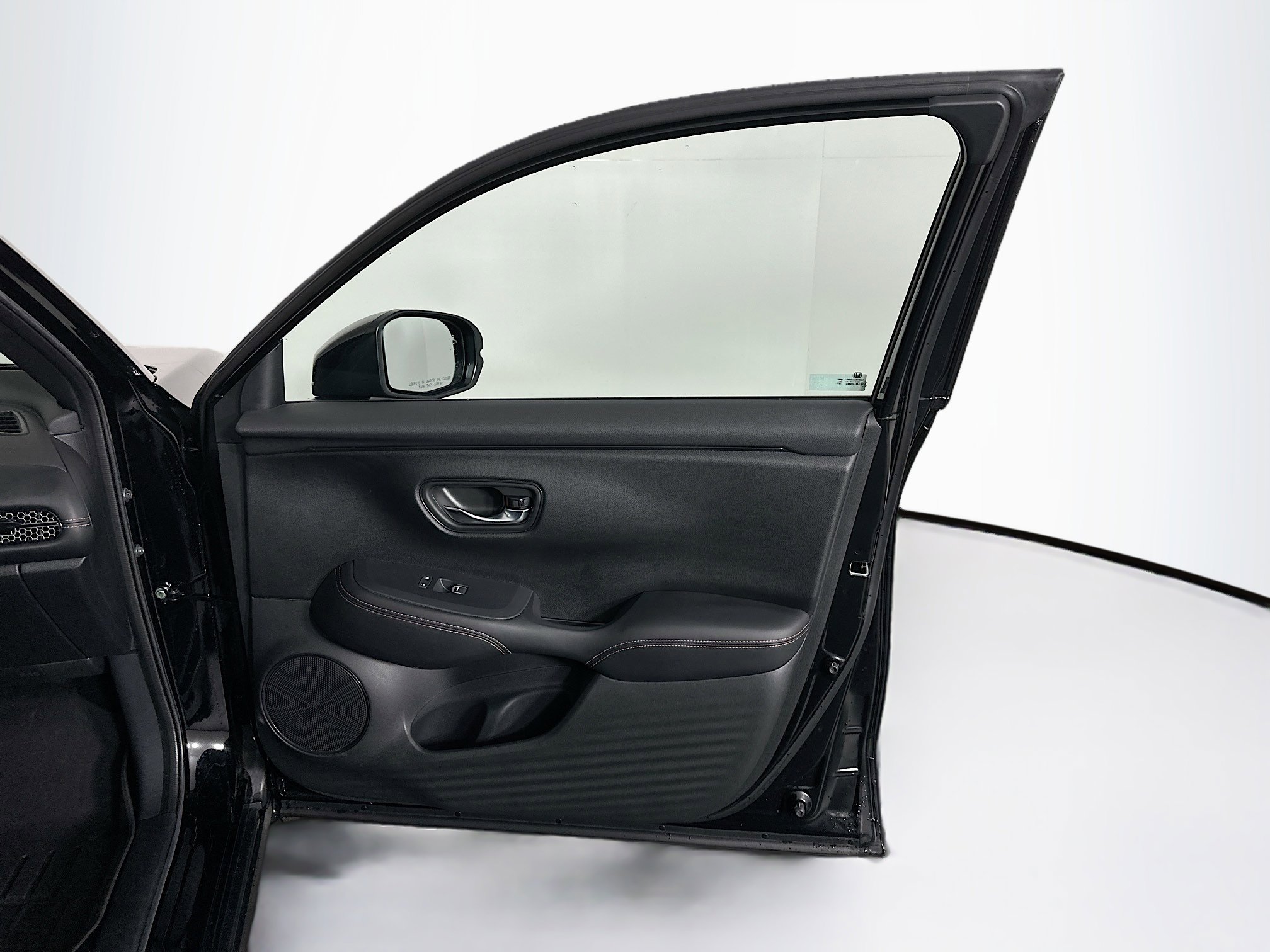 Used 2024 Honda HR-V Sport image 30