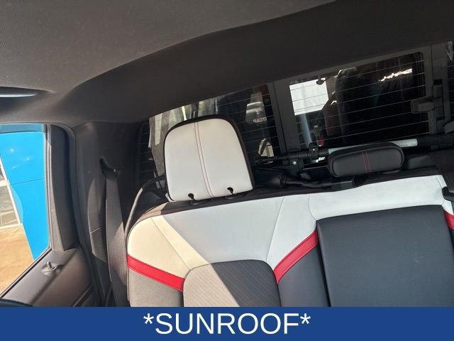 Used 2024 GMC Canyon AT4X w/ AT4X AEV Edition image 13