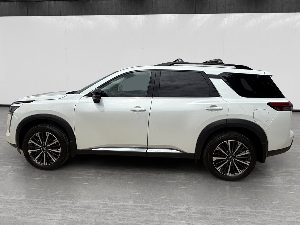 New 2026 Nissan Pathfinder Platinum AWD/4WD image 2