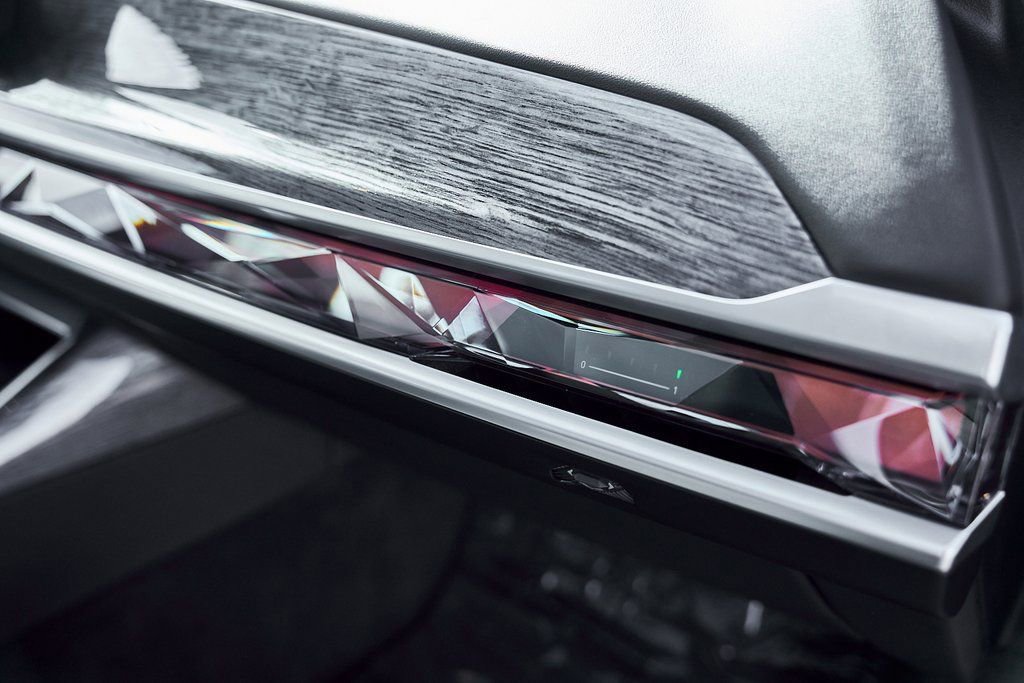 Used 2024 BMW 760i xDrive image 41