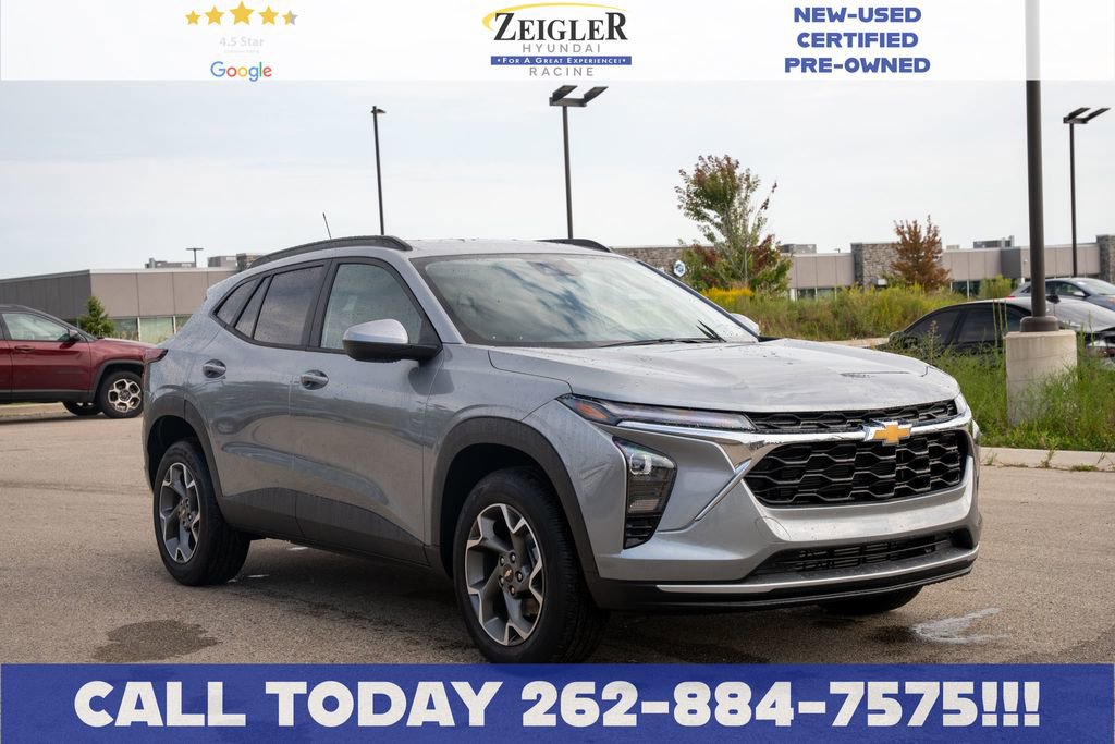 Used 2025 Chevrolet Trax LT w/ Driver Confidence Package