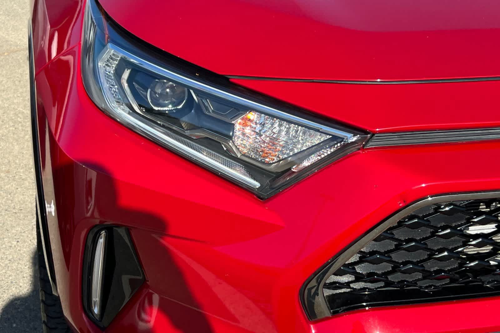 Used 2021 Toyota RAV4 XSE w/ Weather Package AWD/4WD image 14