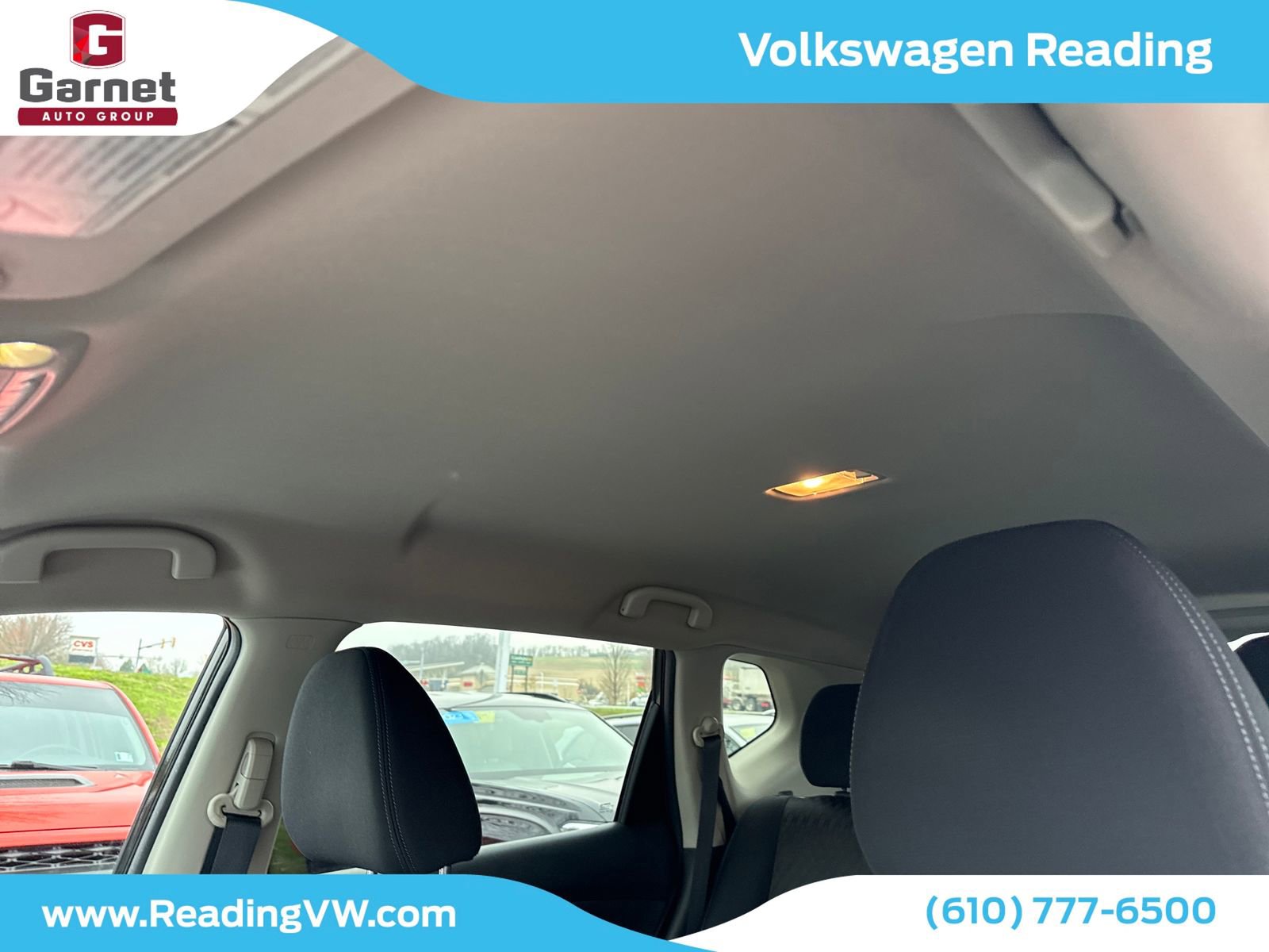 Used 2017 Nissan Rogue SV w/ SV Premium Package image 13