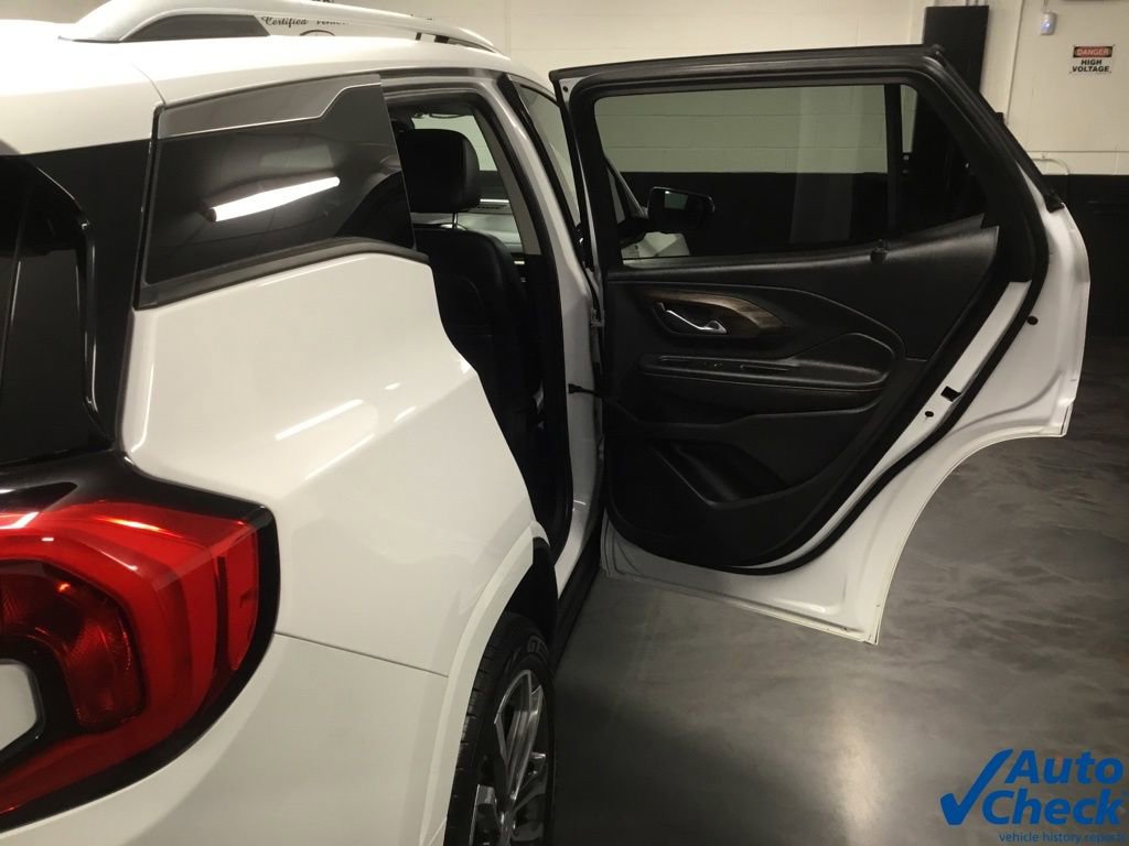 Used 2018 GMC Terrain Denali w/ Advanced Safety Package AWD/4WD image 34