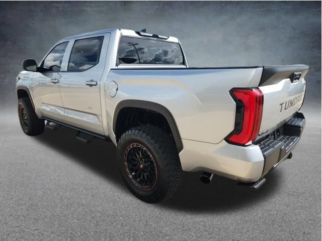 Used 2025 Toyota Tundra SR5 w/ SR5 Premium Package AWD/4WD image 7