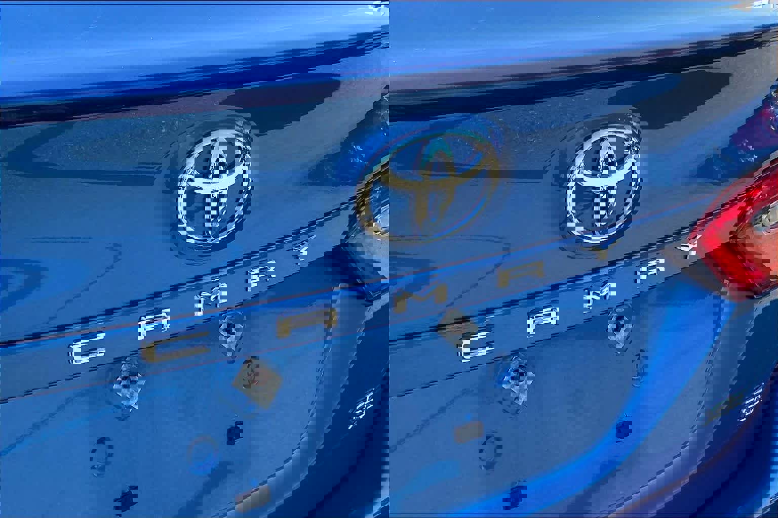 Used 2020 Toyota Camry SE image 30