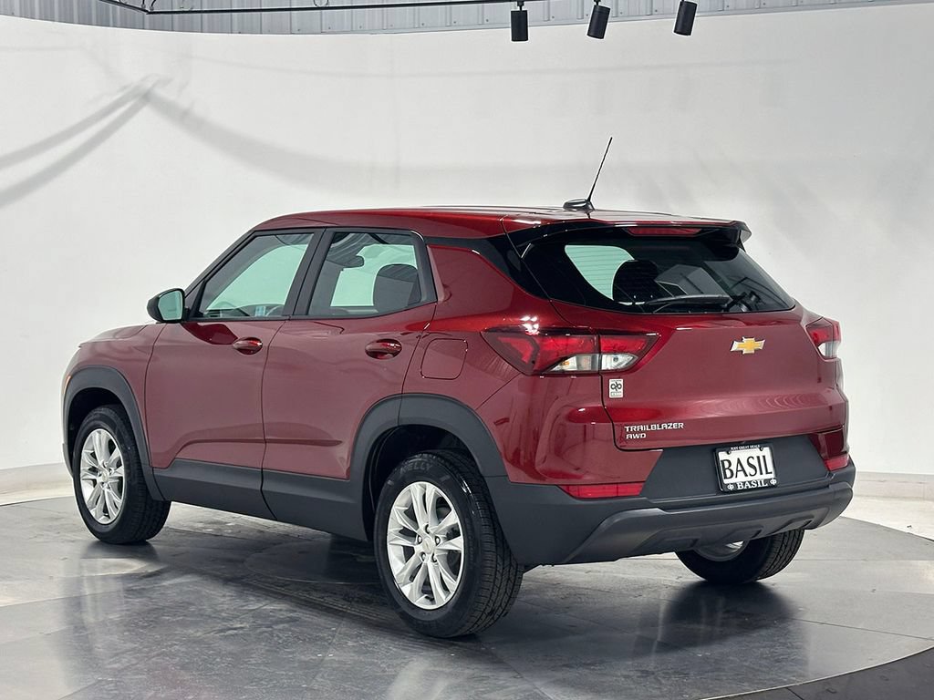 Used 2022 Chevrolet TrailBlazer LS AWD/4WD image 13