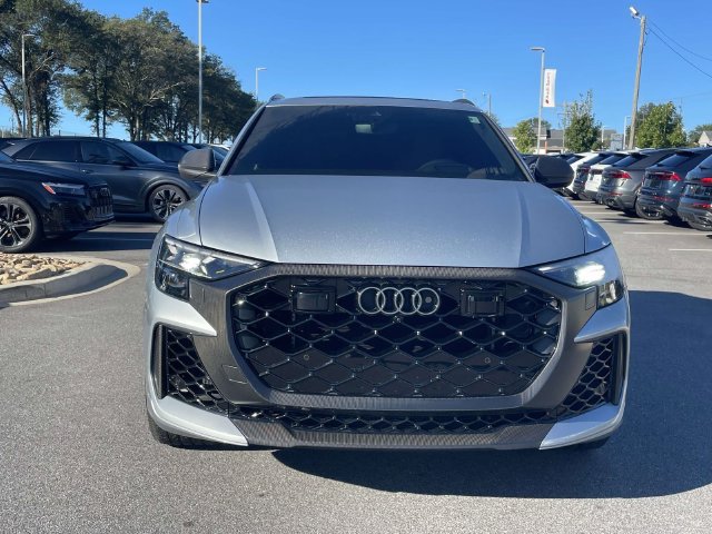 Certified 2025 Audi RS Q8 performance AWD/4WD image 2