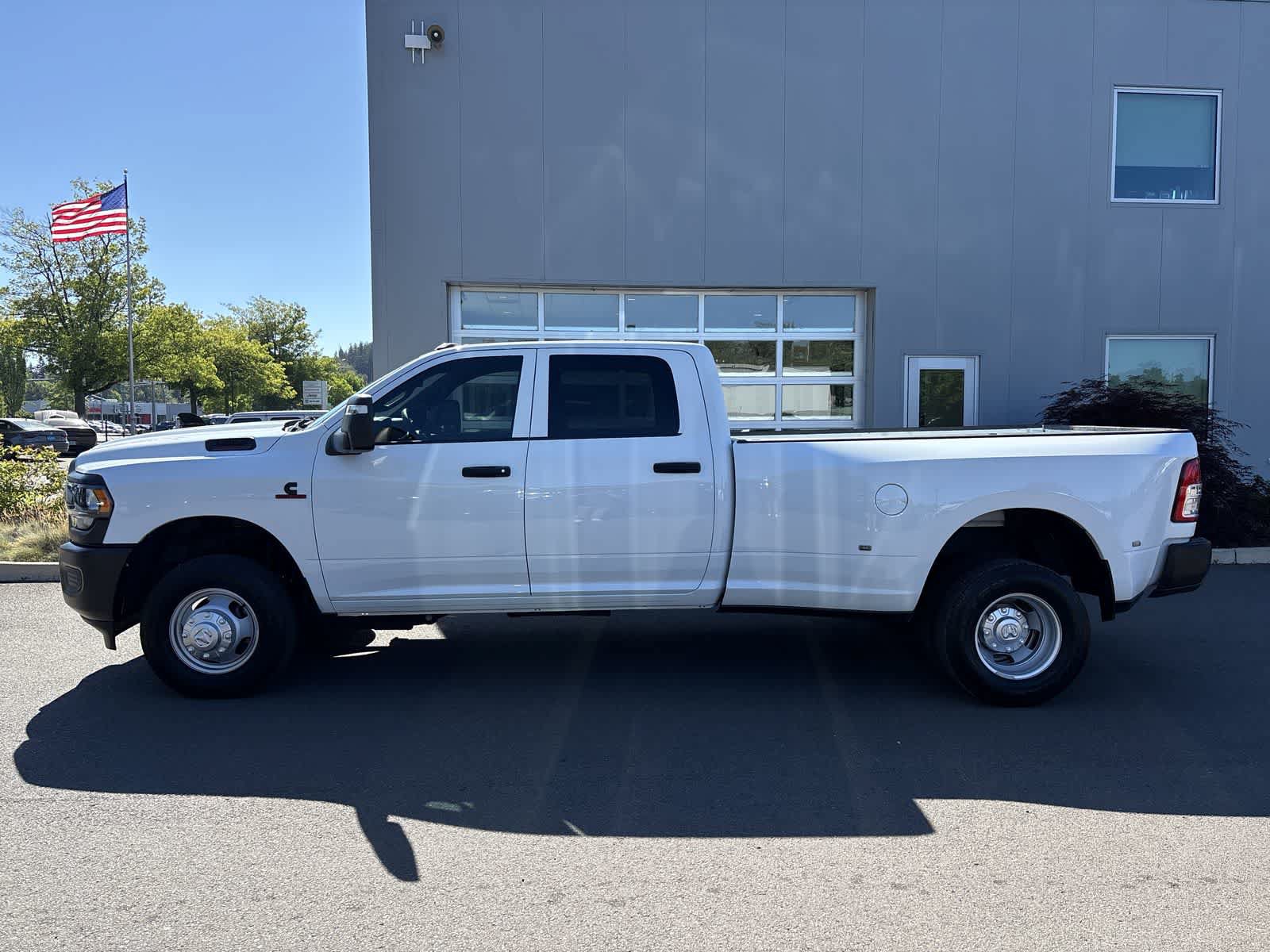 Certified 2024 RAM 3500 Tradesman AWD/4WD image 2