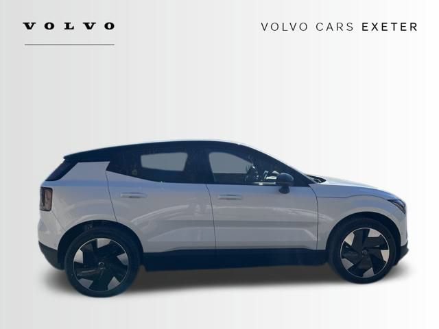 New 2025 Volvo EX30 Ultra w/ Protection Package Premier image 8