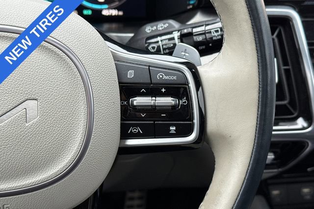 Certified 2023 Kia Sorento SX Prestige w/ Panoramic Sunroof Package image 34
