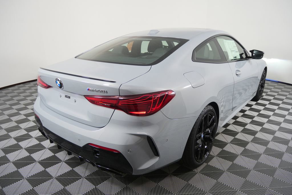 New 2026 BMW M440i Coupe w/ Premium Package RWD image 4
