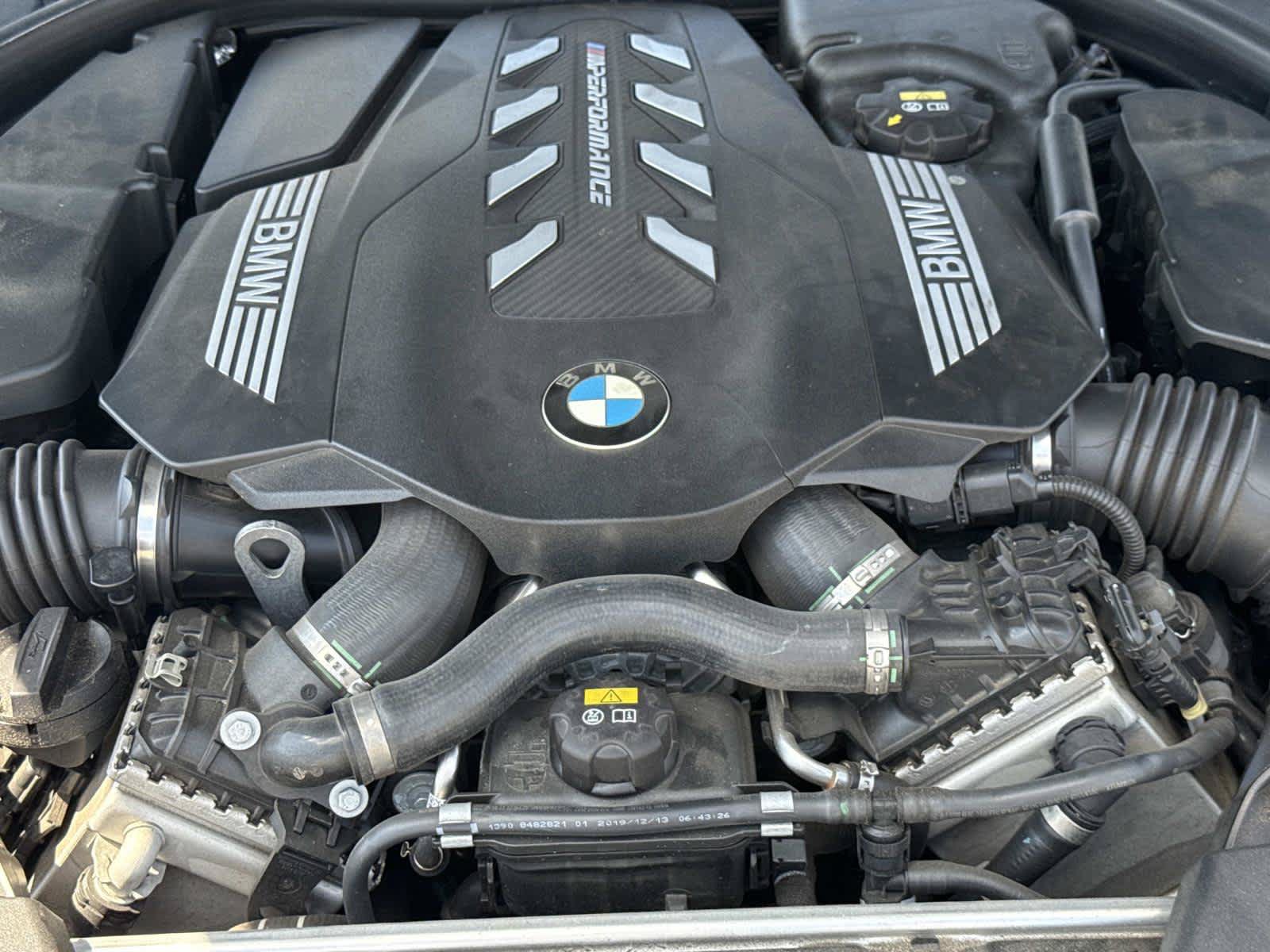 Used 2020 BMW M550i xDrive w/ Dynamic Handling Package AWD/4WD image 13
