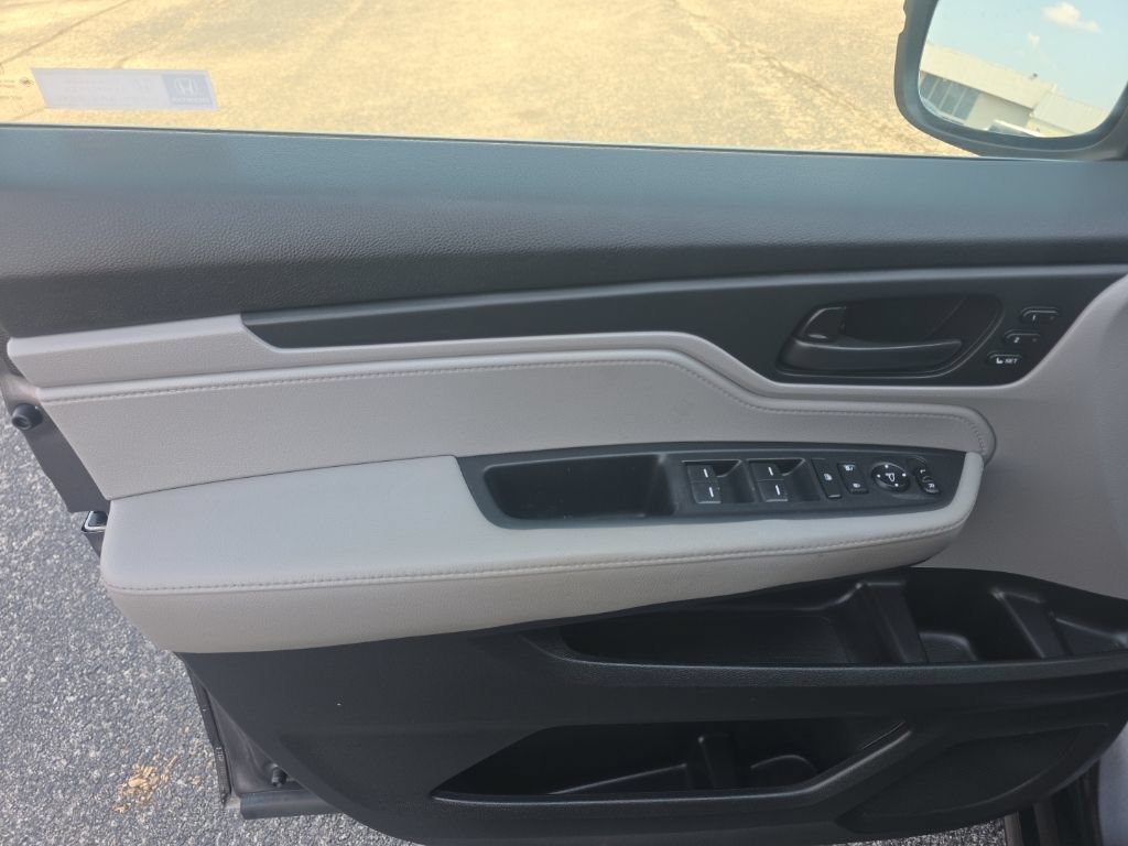 Used 2019 Honda Odyssey EX-L image 16