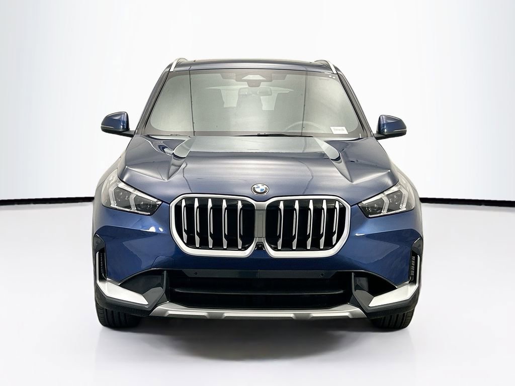 Certified 2025 BMW X1 xDrive28i w/ Premium Package image 2