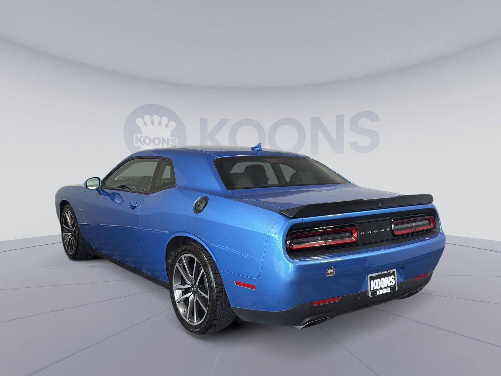 Used 2023 Dodge Challenger R/T w/ Plus Package RWD image 4