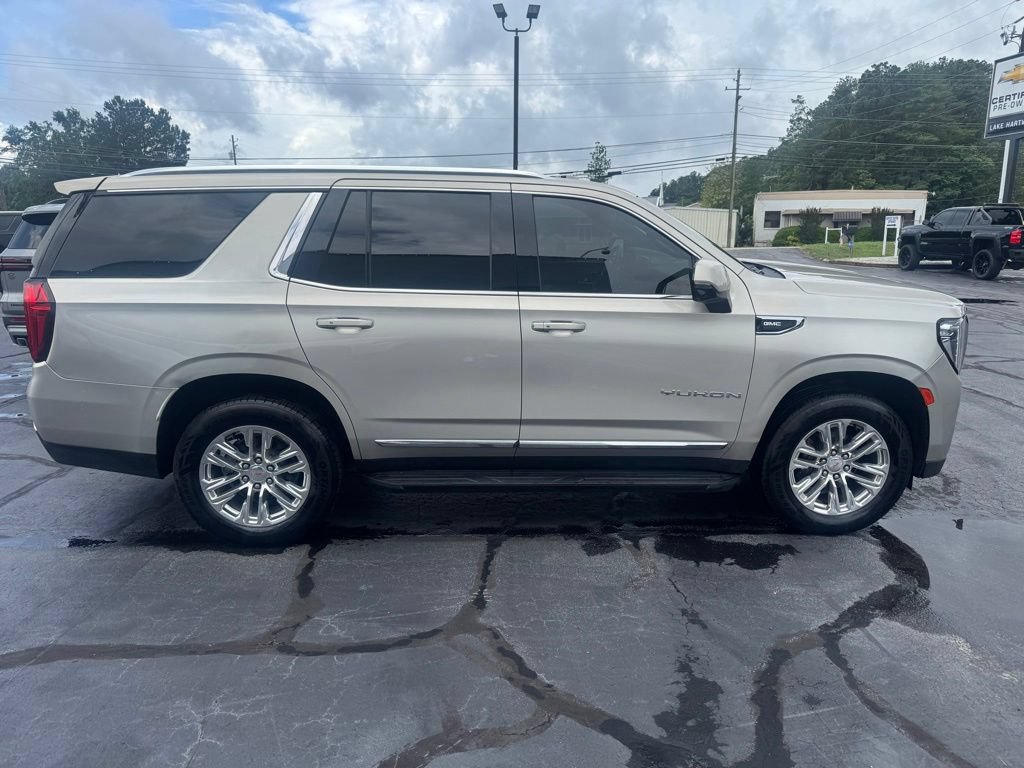 Used 2022 GMC Yukon SLT w/ SLT Luxury Package AWD/4WD image 15