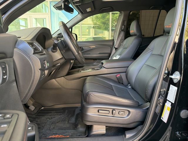 Used 2025 Honda Ridgeline TrailSport image 15