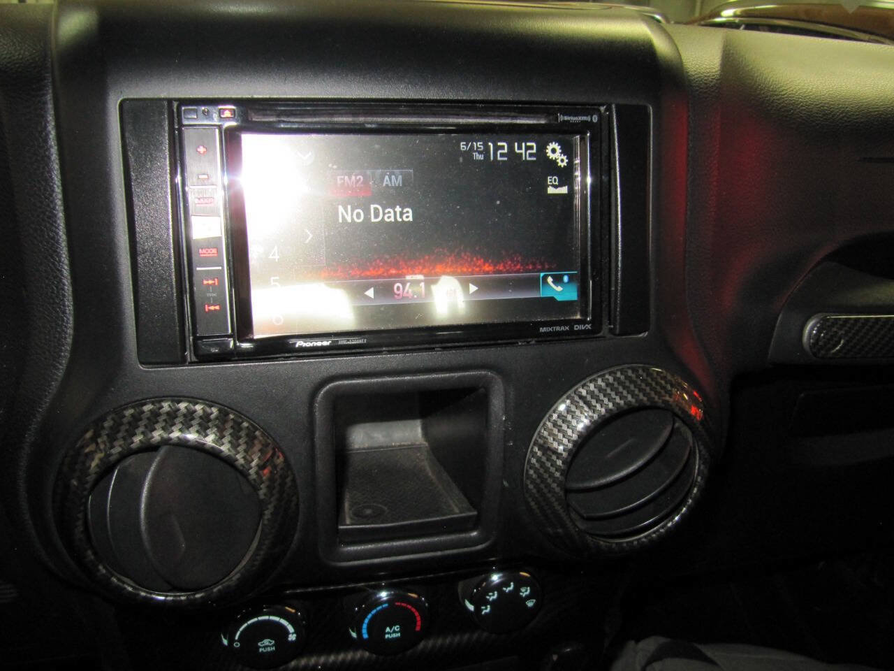 Used 2012 Jeep Wrangler Sport AWD/4WD image 16